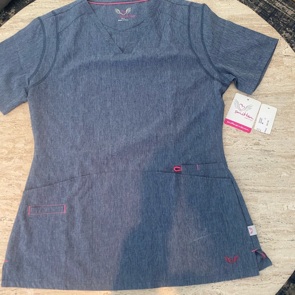 BRAND NEW HeartSoul scrub top MEDIUM